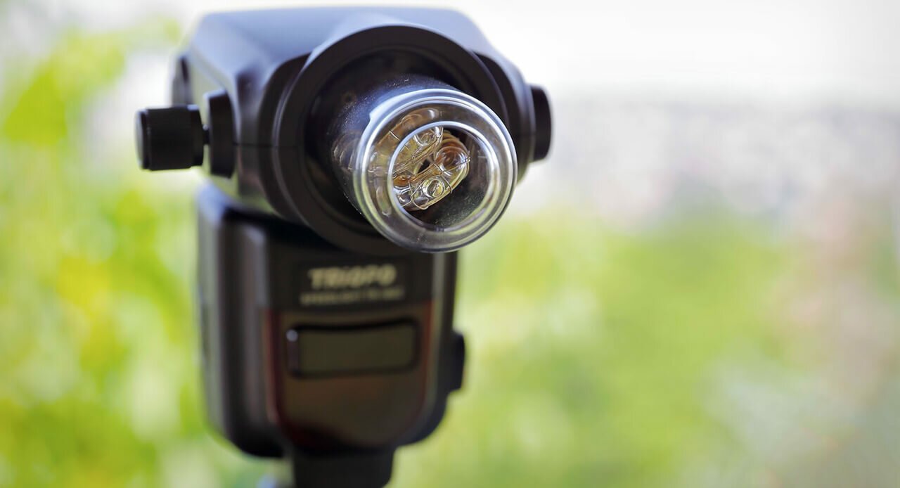 Вспышки для фотоаппаратов совместимые с Pentax в Ангарске